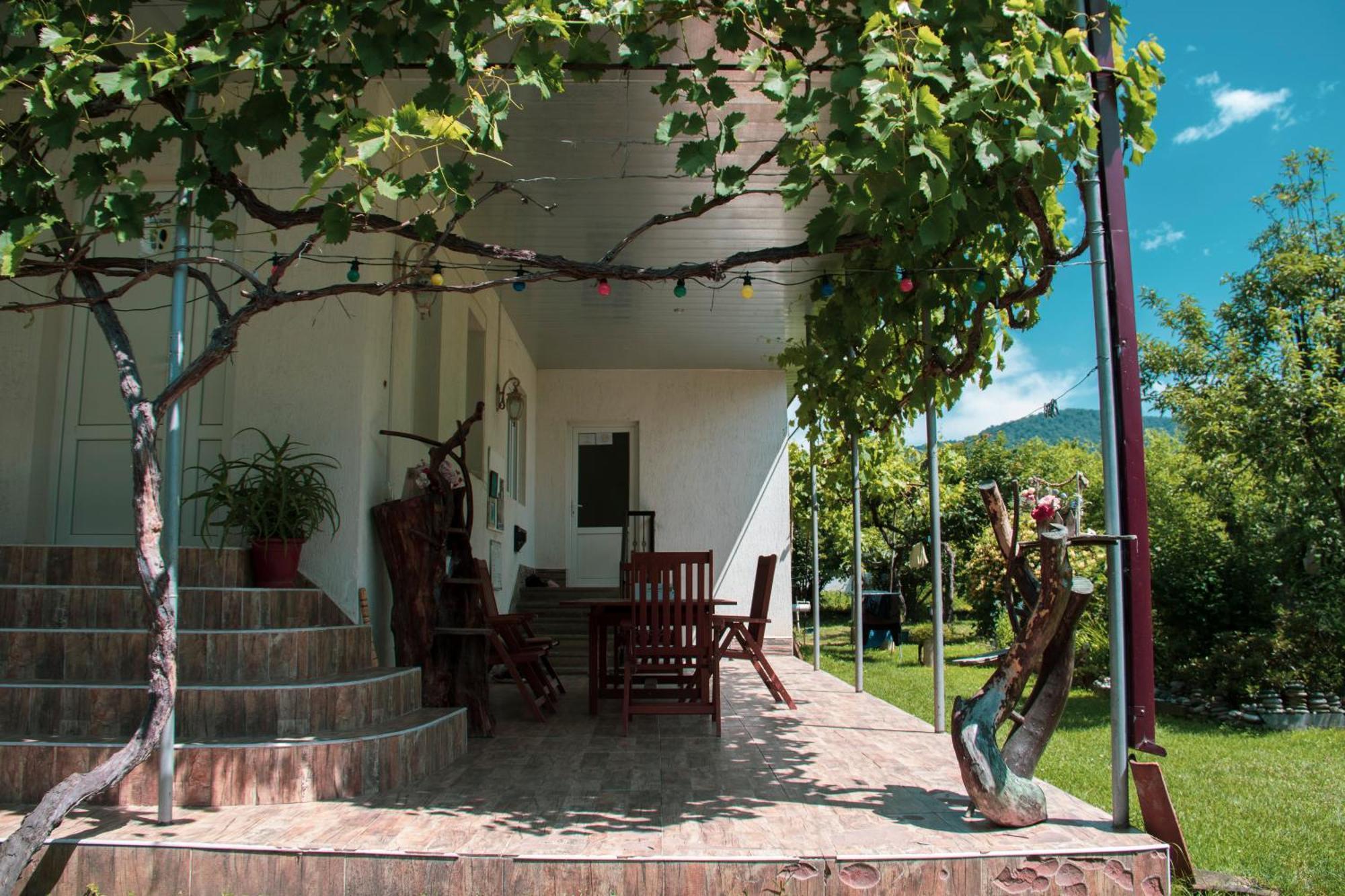 Duisi Guest House Melissa מראה חיצוני תמונה